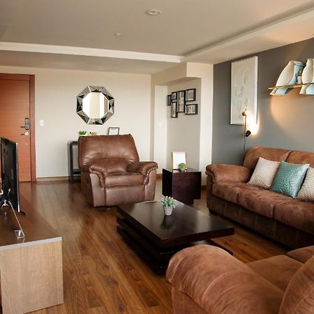 Appartement Wanderlot - Departamento Leganza - Penthouse Lujoso à Riobamba Extérieur photo