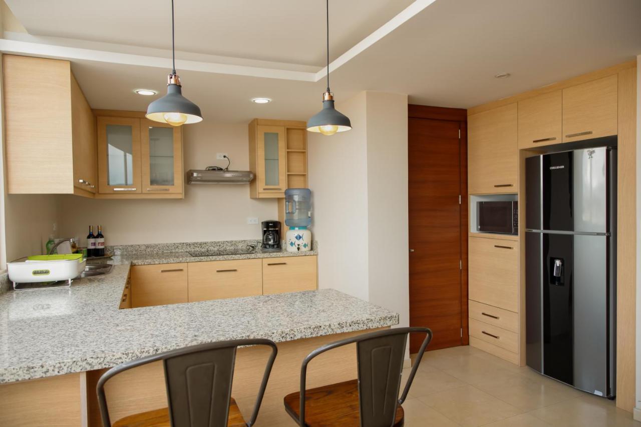 Appartement Wanderlot - Departamento Leganza - Penthouse Lujoso à Riobamba Extérieur photo